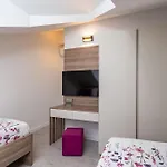Friends & Family Apartman