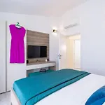 Apartman Friends & Family