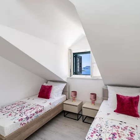 Friends & Family تْسافتات