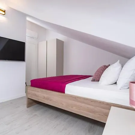 Friends & Family شقة تْسافتات