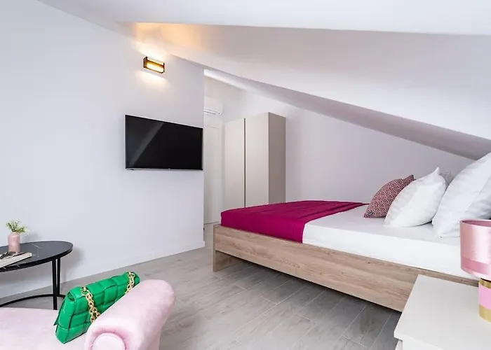 Апартаменты Friends & Family Цавтат