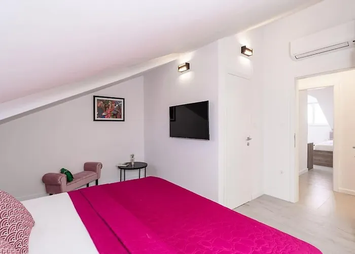 Friends & Family Lejlighed