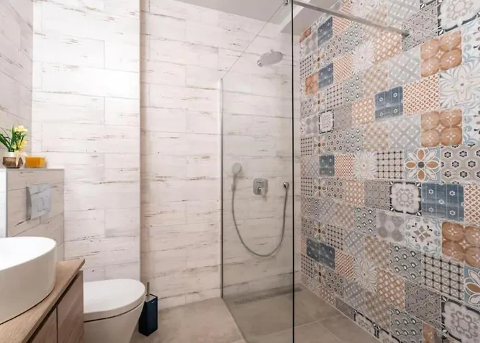 Friends & Family Апартаменты